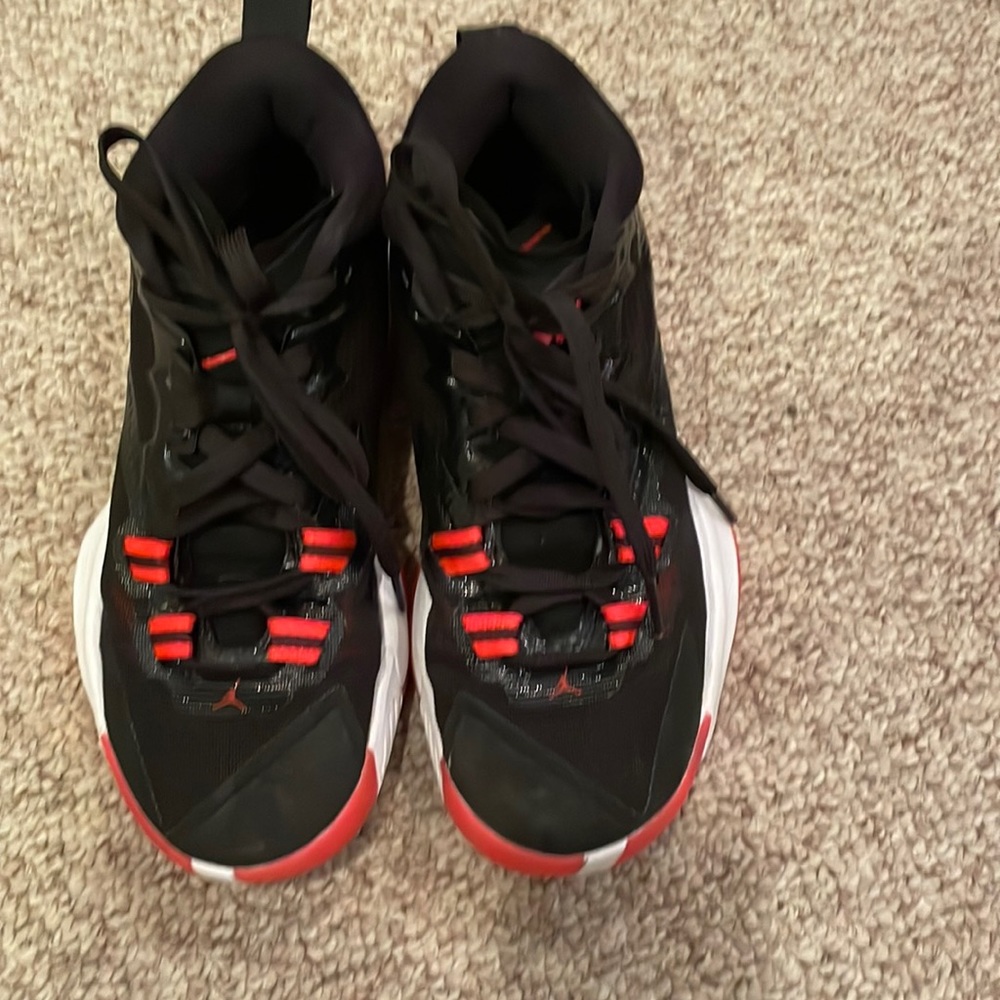 Jordan Zion Williamson Basketball Shoes